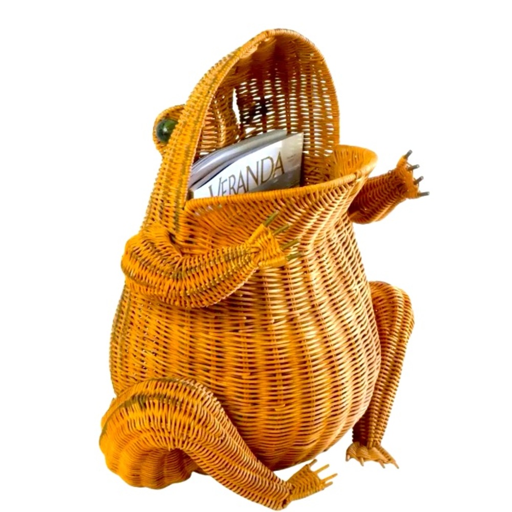 Vintage Wicker Rattan Frog Basket Hamper Magazine Holder MCM glass Marble Eyes